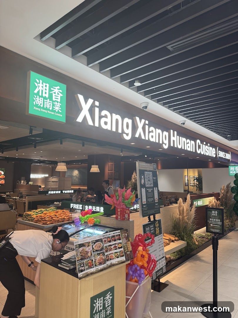Xiang Xiang Hunan Cuisine Interior