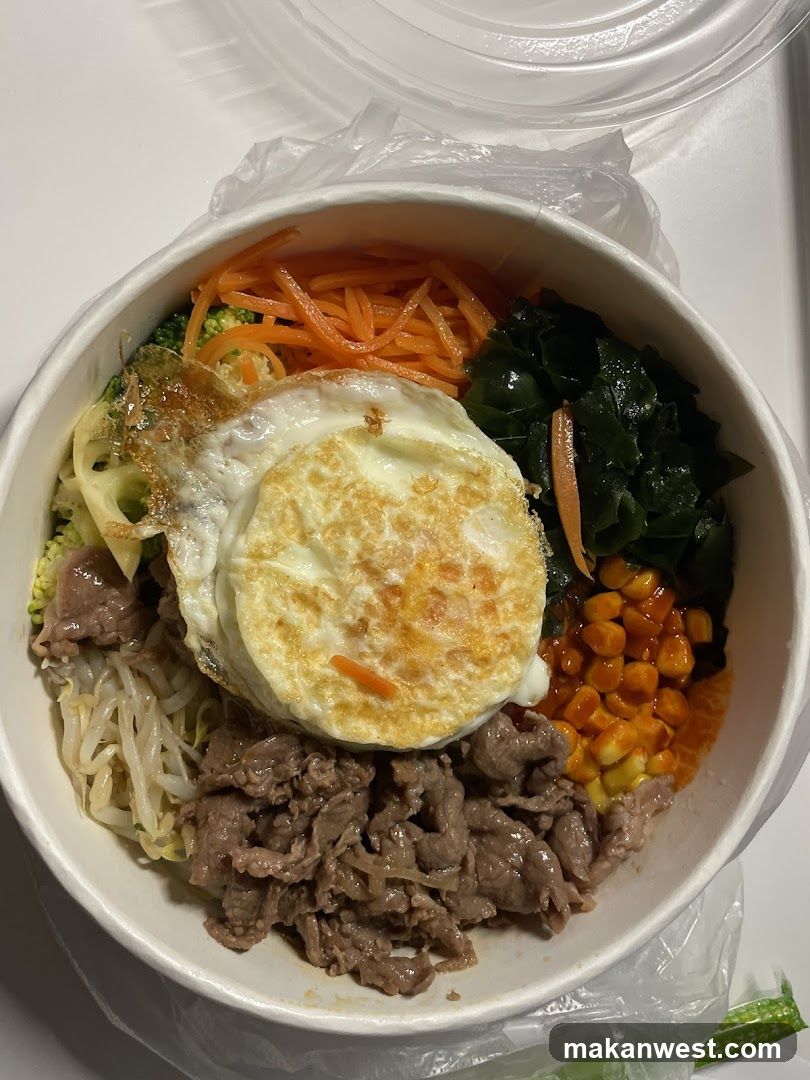 Fried Egg Bowl with Vegetables and Meat