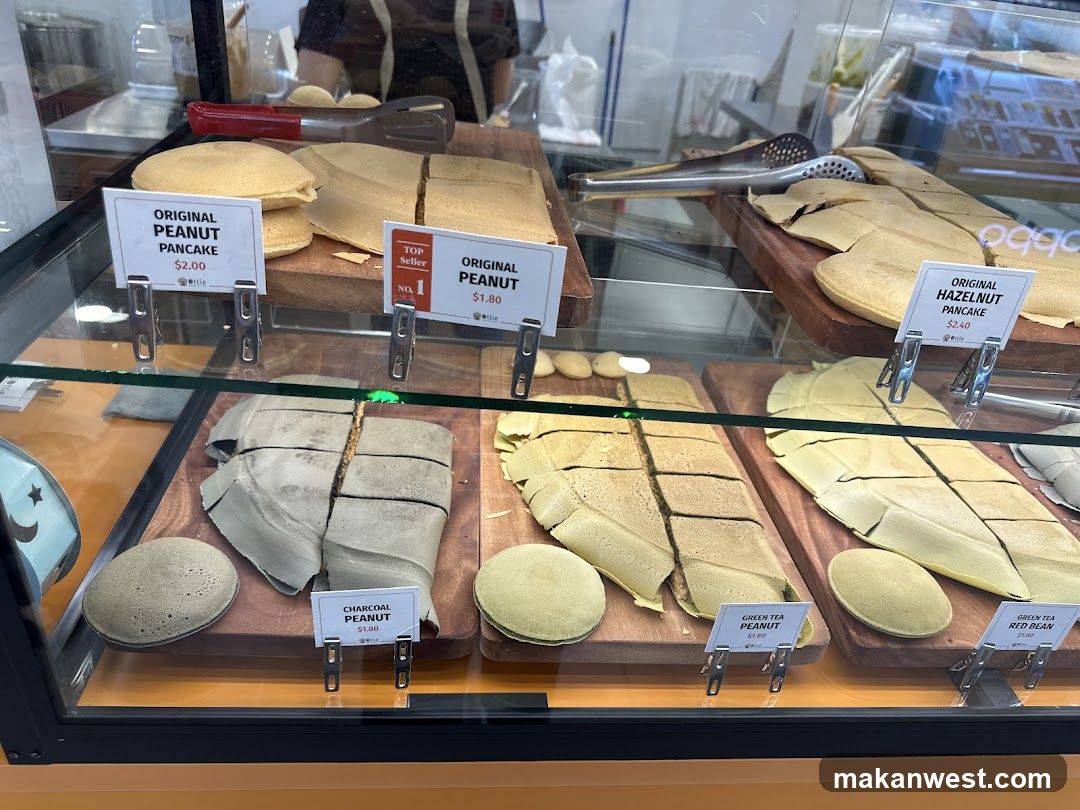 Pancake Display Case