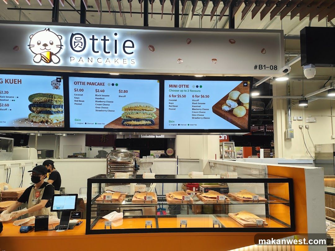 Ottie Pancakes Interior View