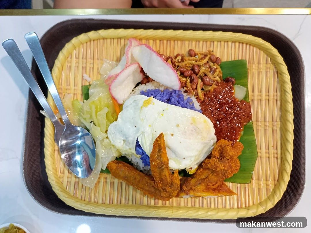 Laksa Noodle Dish with Fried Egg and Crispy Chicken