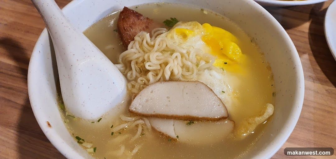 Ramen Bowl with Egg and Meat