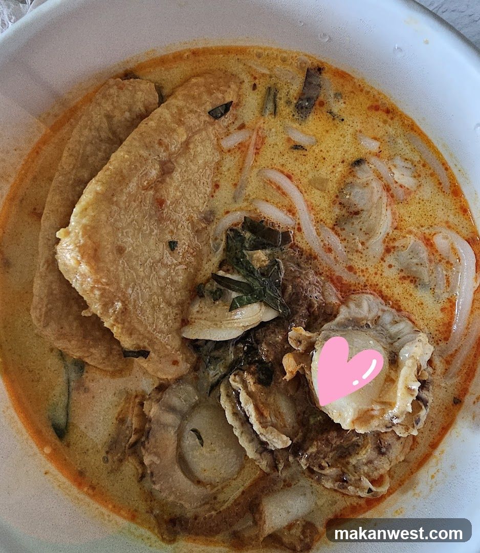 Spicy Noodle Bowl with Tofu and Oysters
