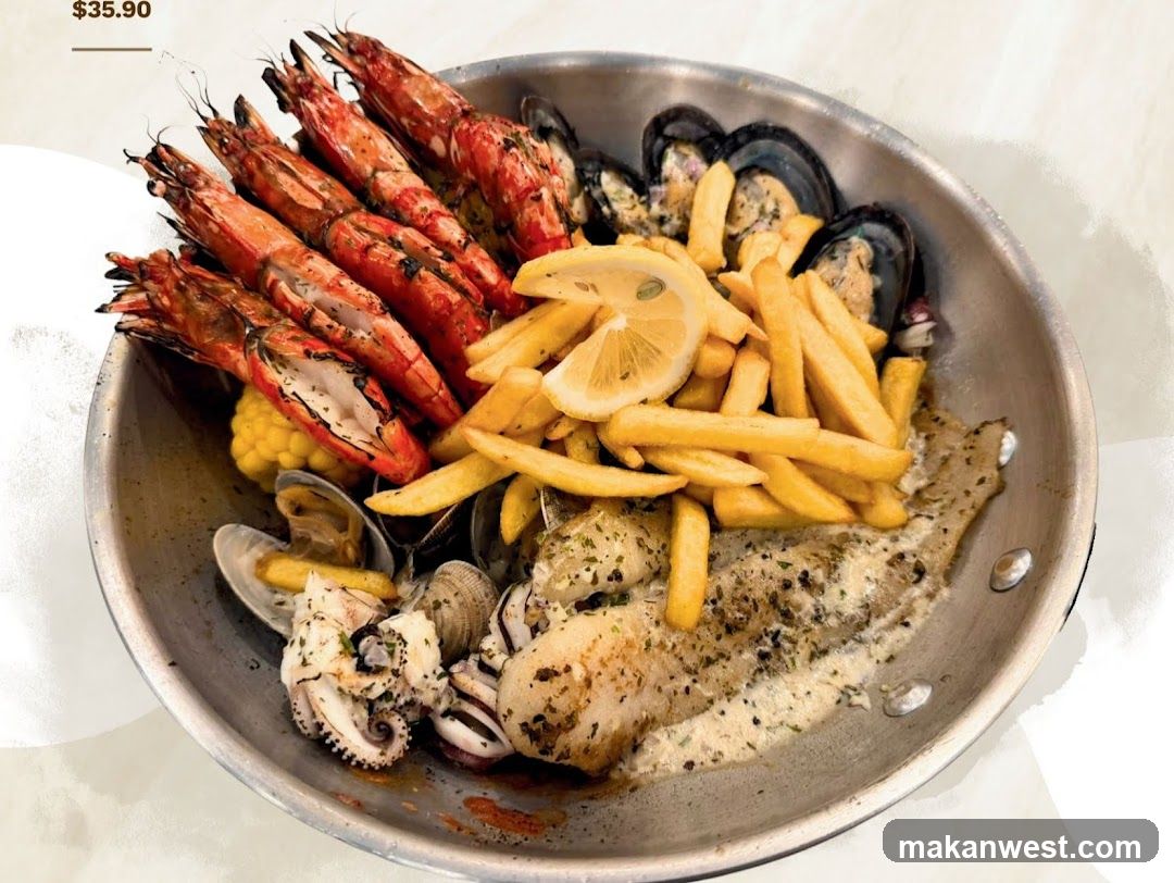 Seafood Platter with Prawns, Mussels, Clams and Fish