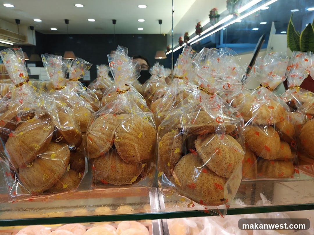 Baked Goods Display
