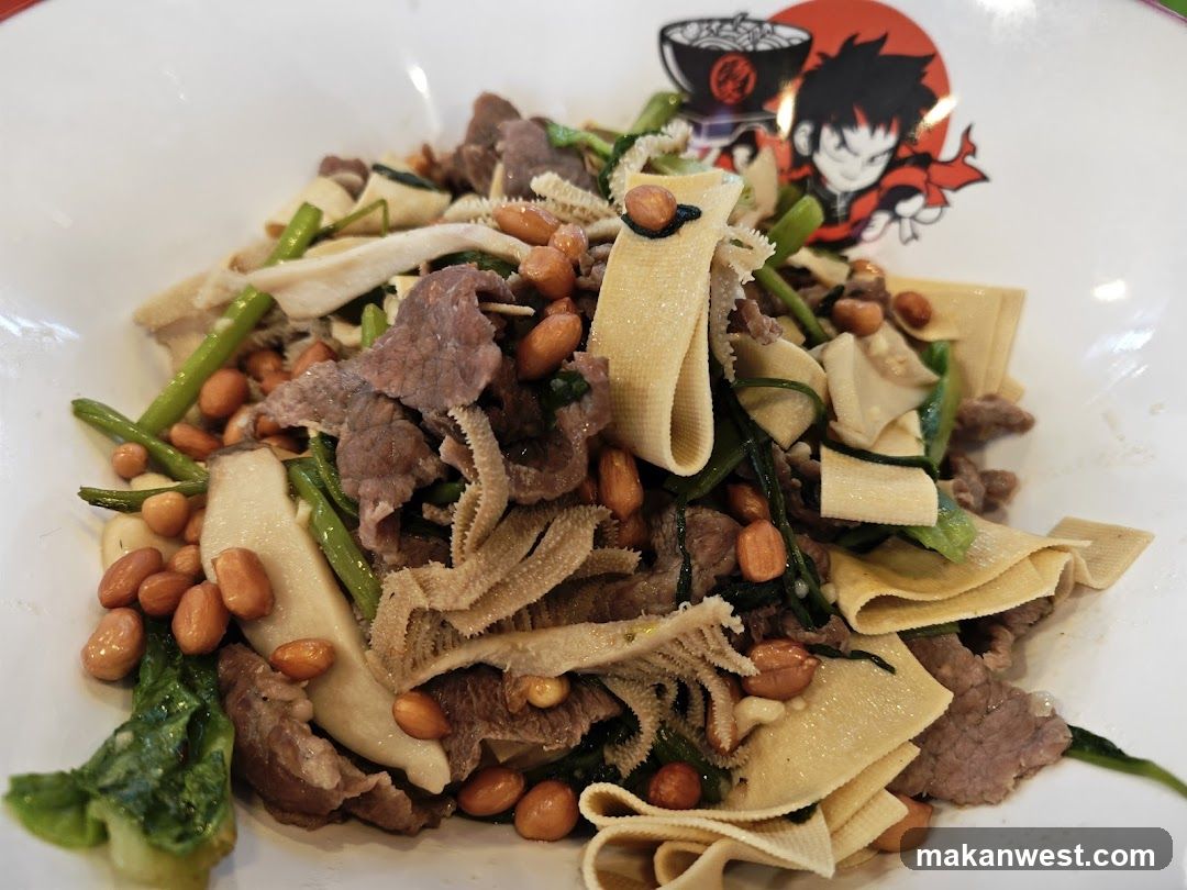 Stir-fried beef and tofu skin with peanuts