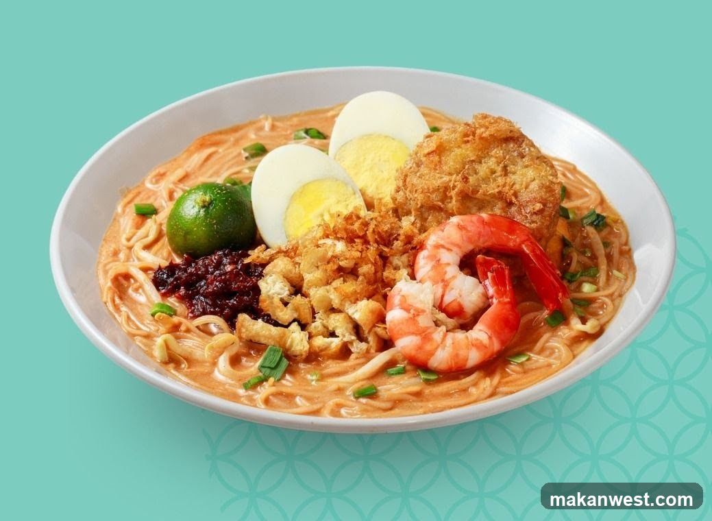 Noodle Dish with Shrimp and Egg