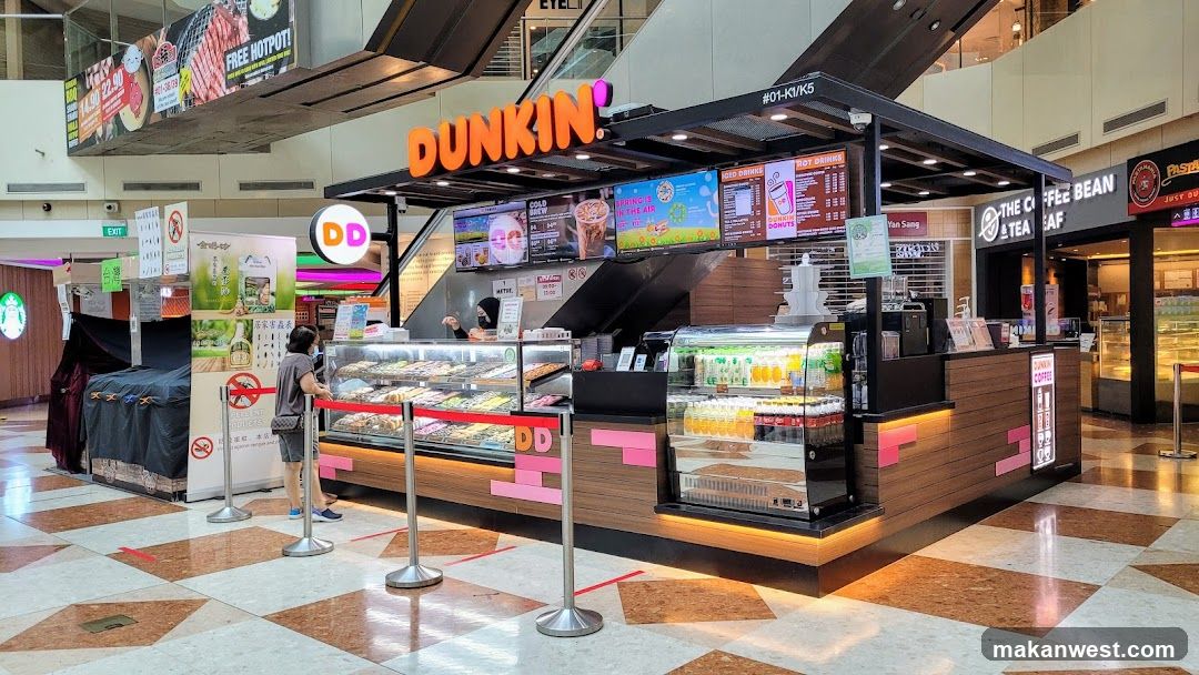 Dunkin Donuts kiosk in mall