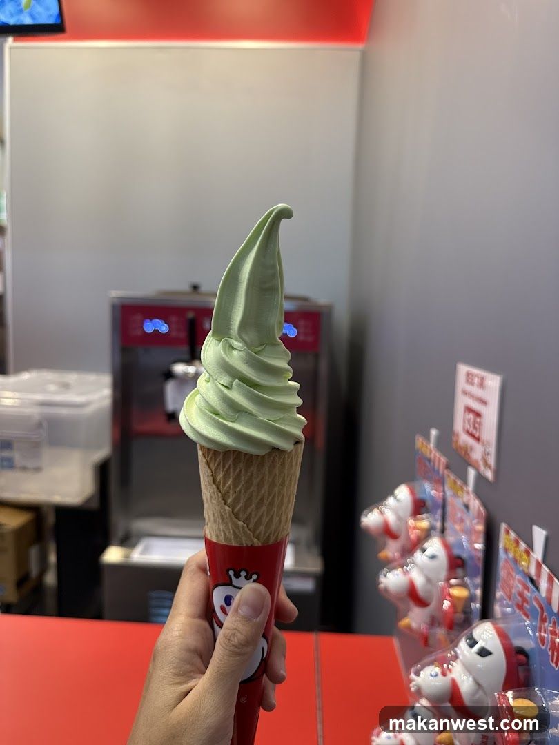 Matcha Ice Cream Cone