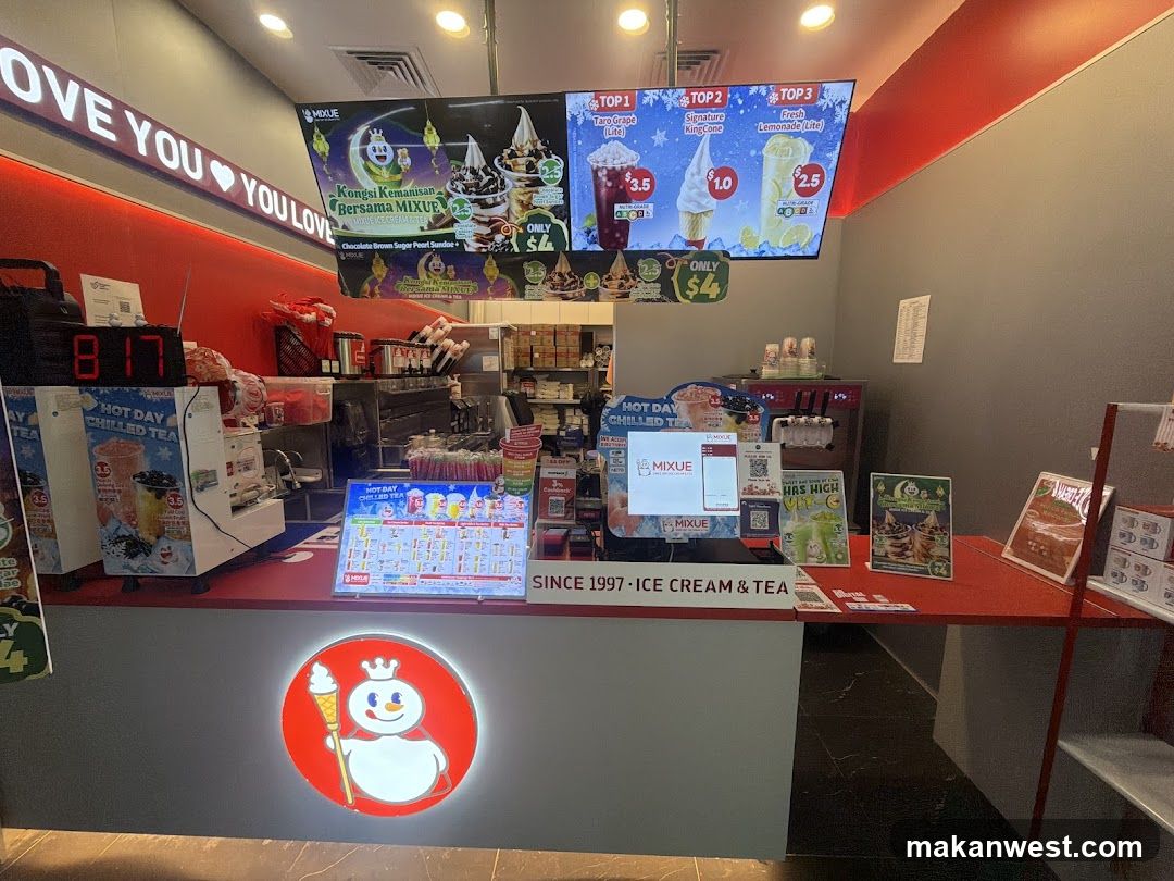Ice Cream & Tea Shop Interior