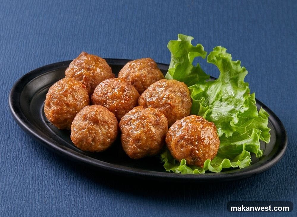 Meatballs with Lettuce
