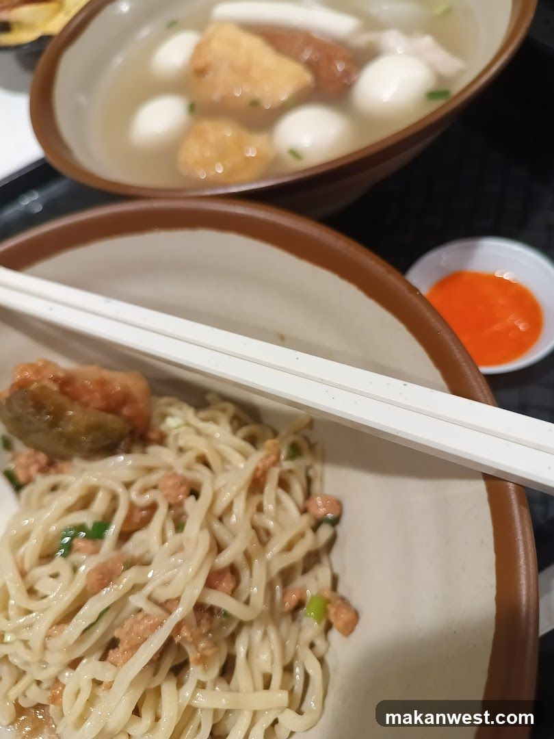 Noodle and Soup Bowls