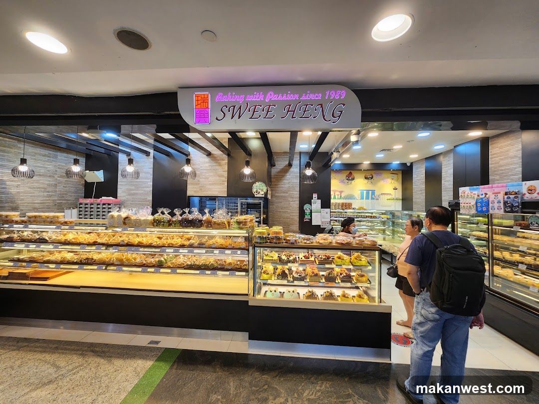 Bakery Interior Display
