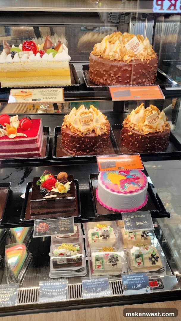 Cake Display Case