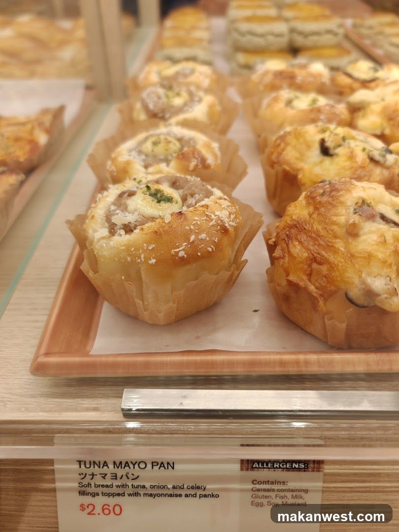 Tuna Mayo Pan Display