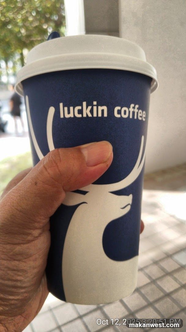 Luckin Coffee Cup