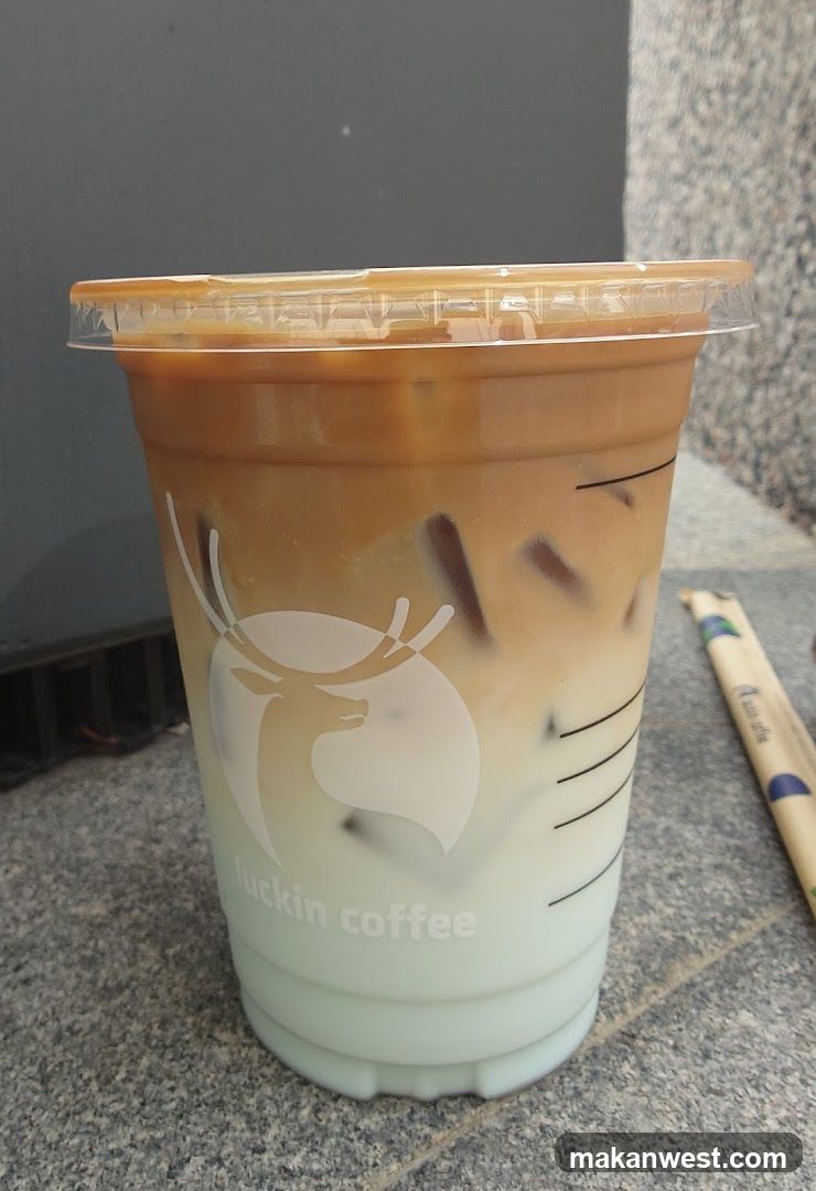 Luckin Coffee Iced Drink