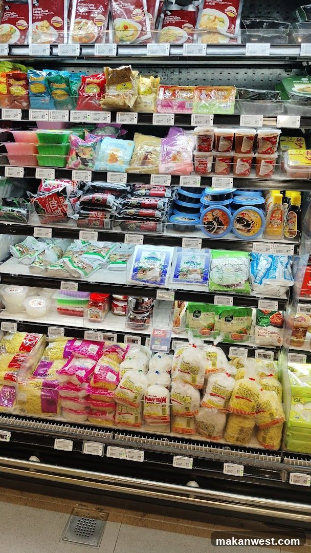 Refrigerated Food Aisle