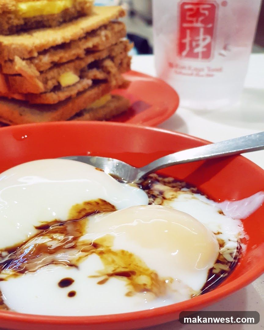Toasted Bread and Poached Eggs with Soy Sauce