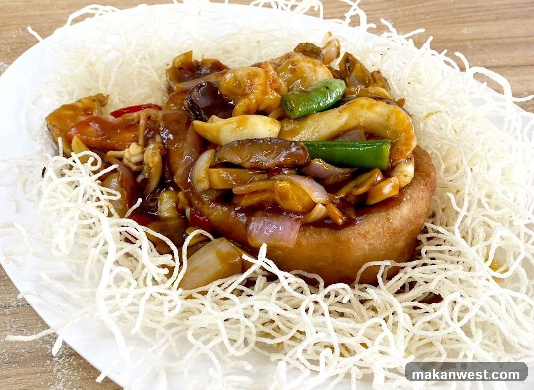 Stir-fried Dish with Crispy Noodles