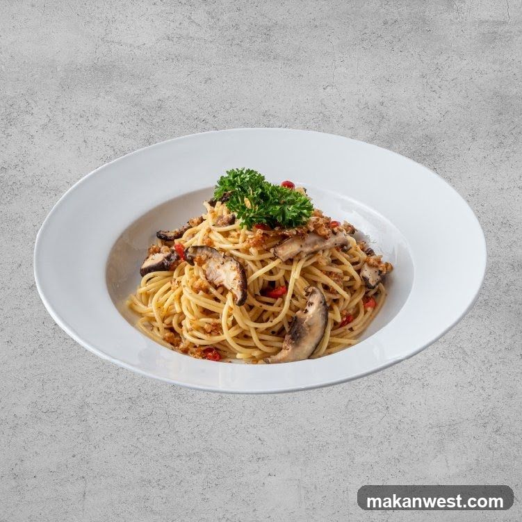 Spaghetti with Mushrooms and Parsley