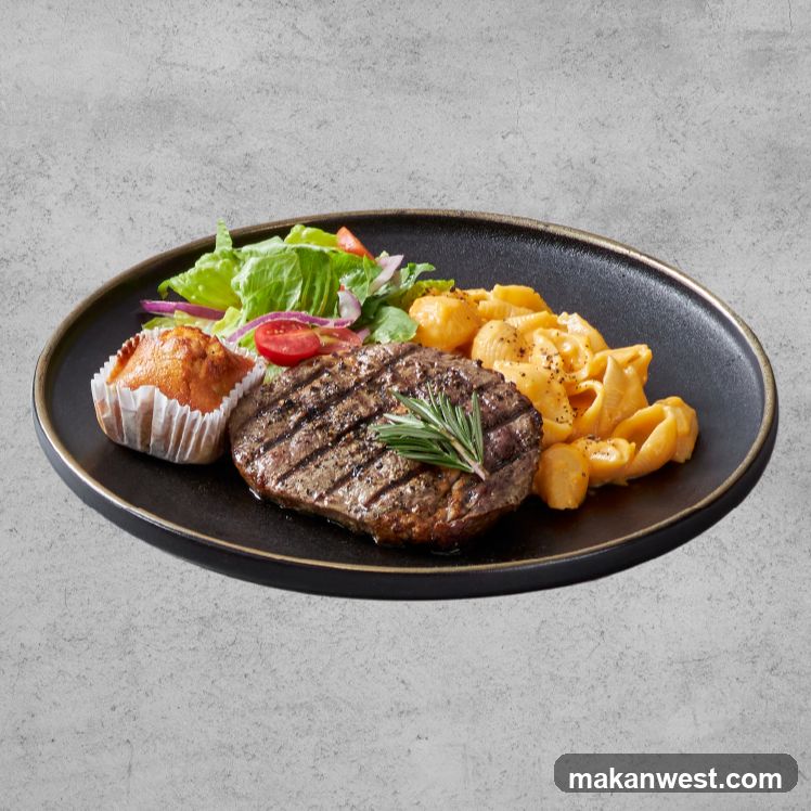 Grilled Steak with Pasta and Salad