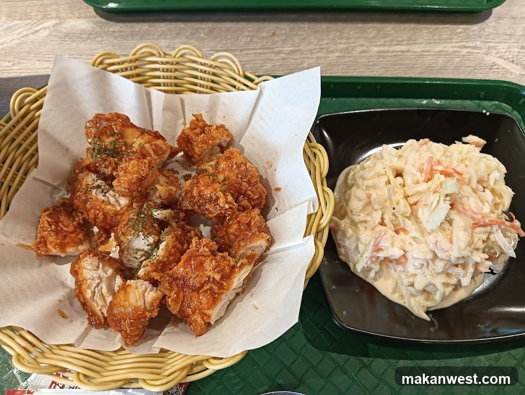 Fried Chicken and Coleslaw Meal