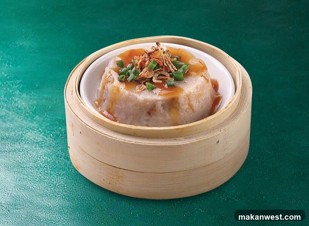 Steamed Rice Cake with Toppings