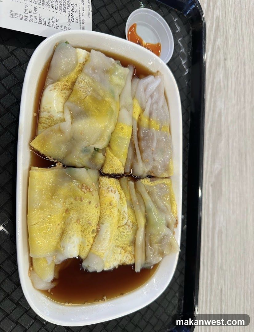 Dim Sum Rice Rolls with Sauce