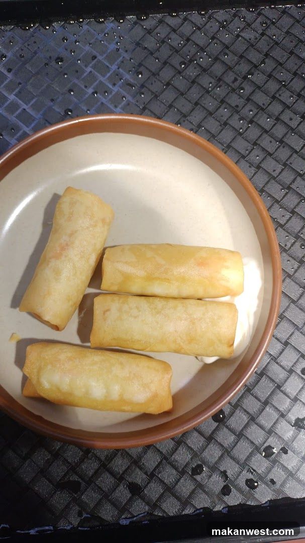 Spring Rolls on a Plate