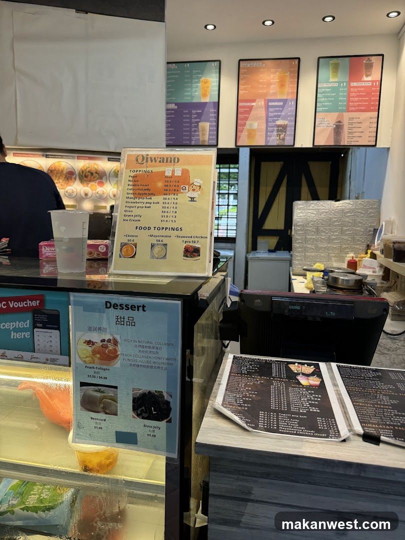 Qiwano Dessert Shop Interior