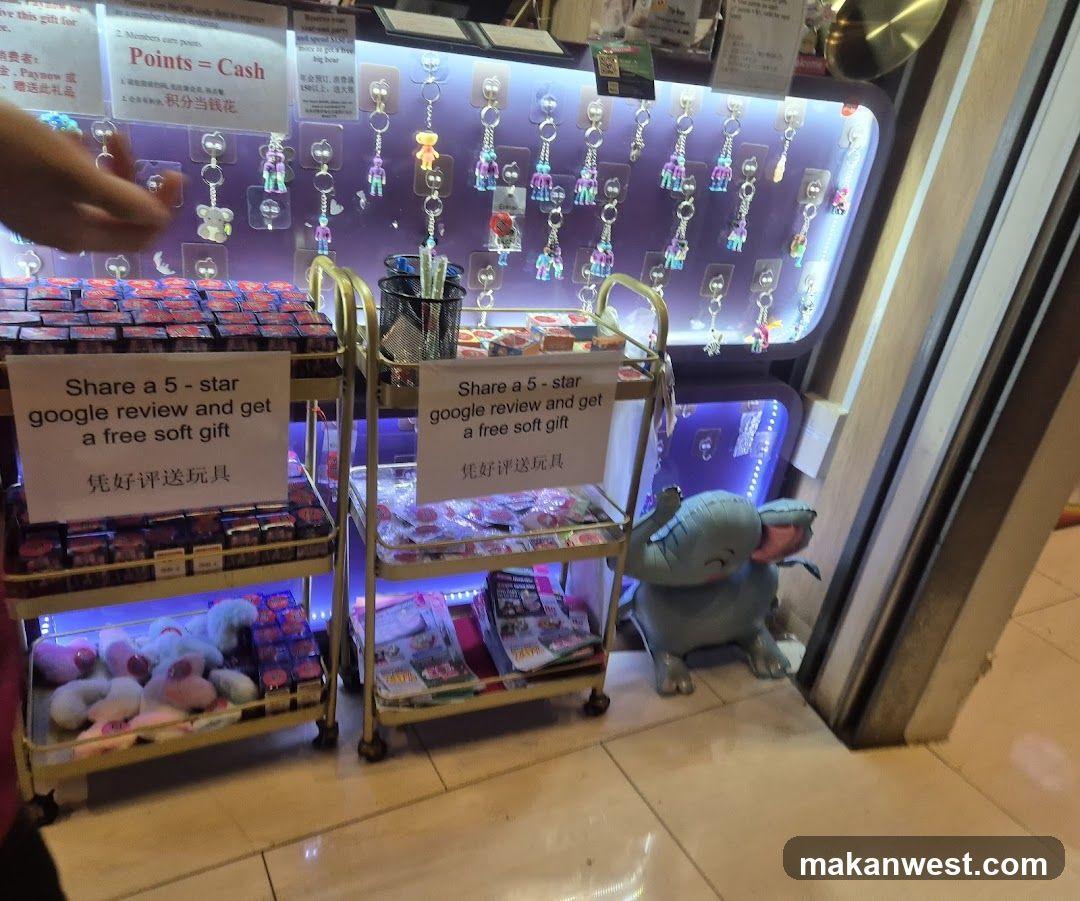 Keychain and Gift Display
