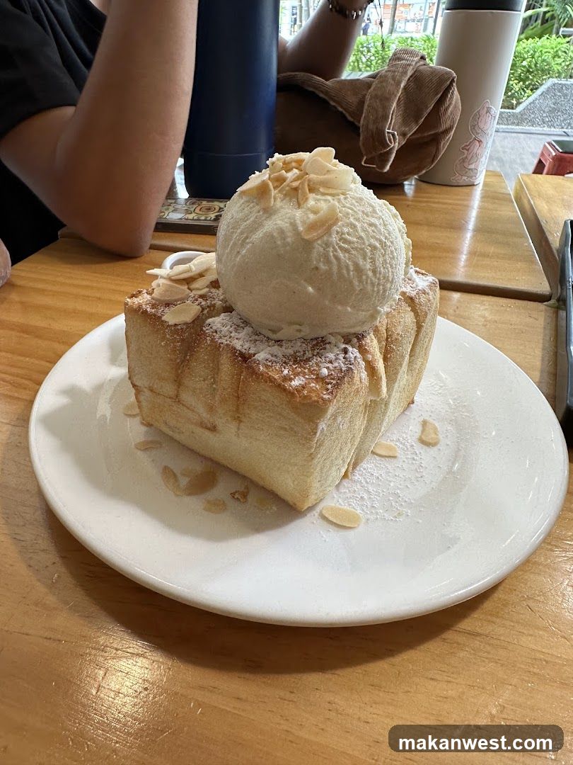 Toast with Ice Cream