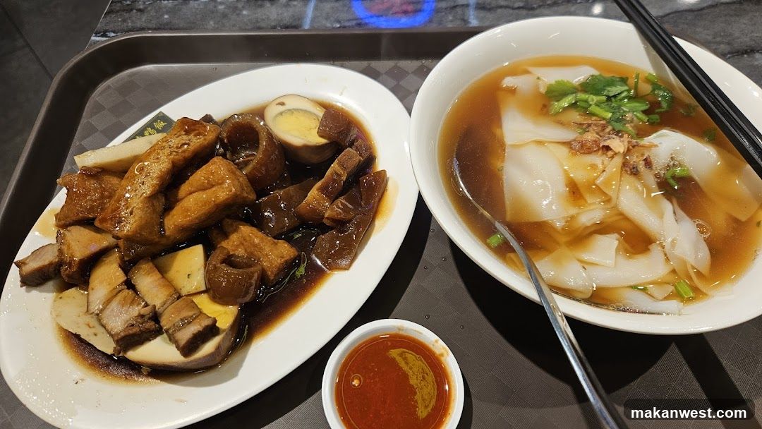 Food Tray with Braised Meat and Noodles