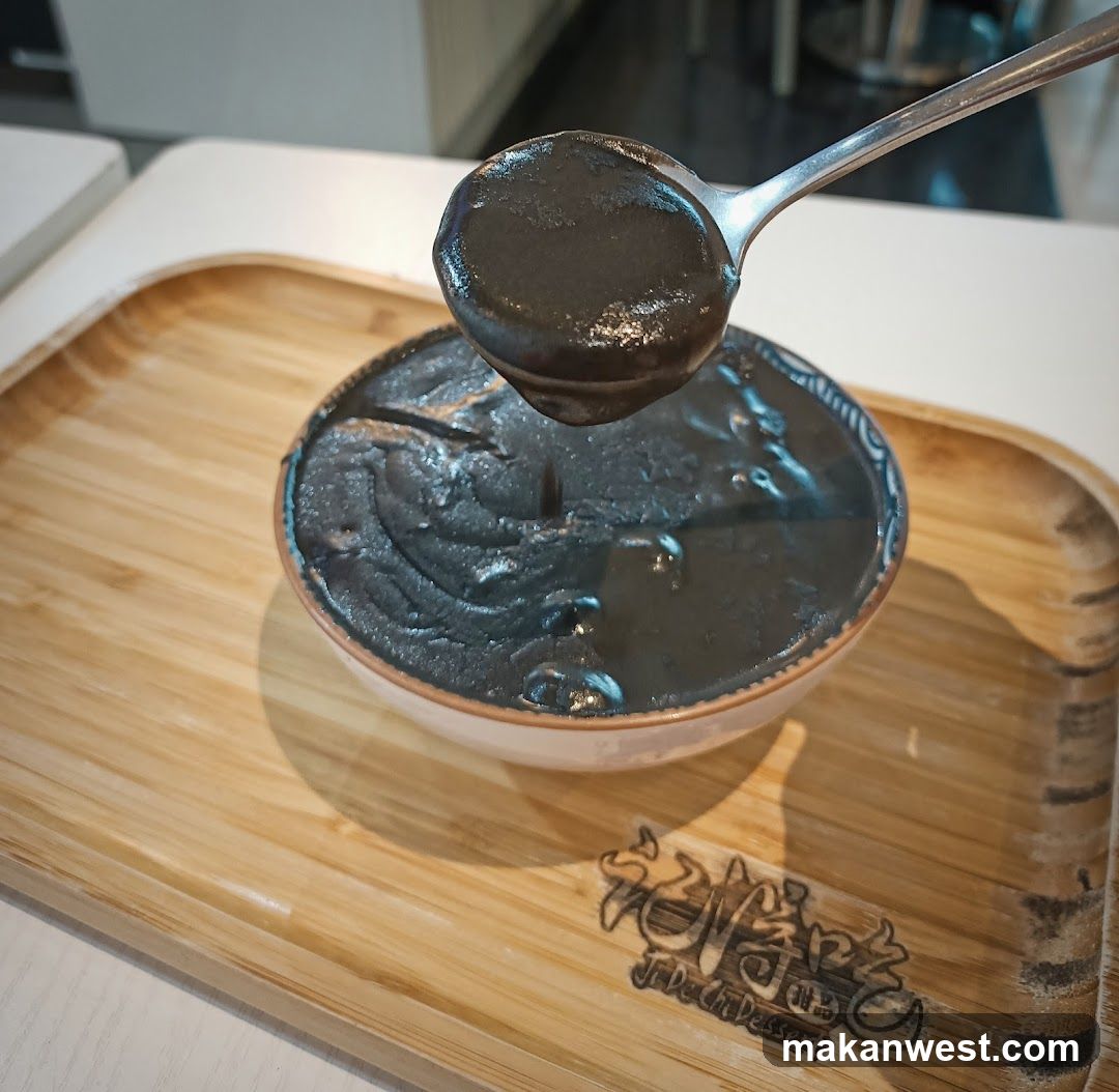 Black Sesame Dessert Bowl