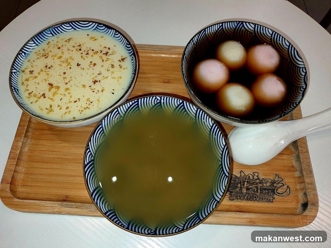 Dessert Set with Tofu Pudding and Glutinous Rice Balls