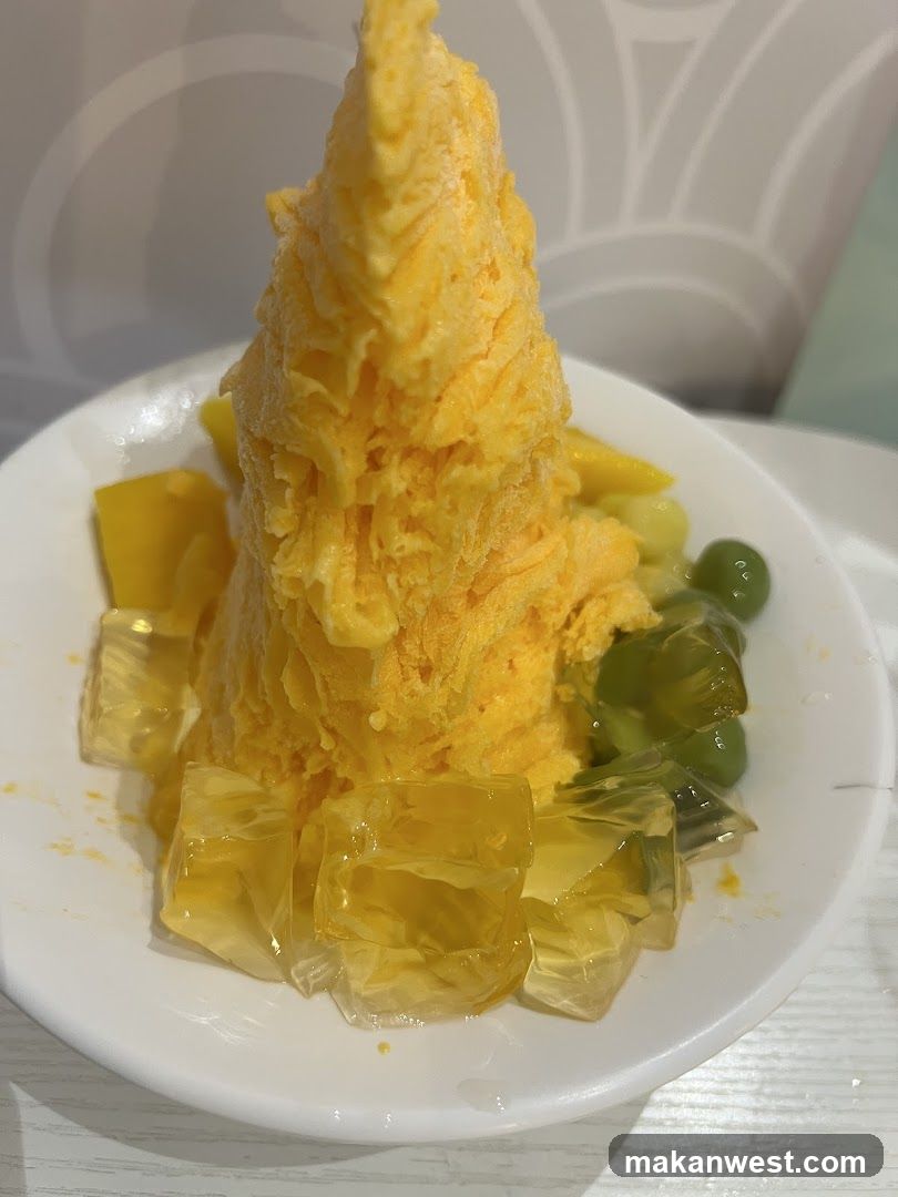Mango Shaved Ice Dessert