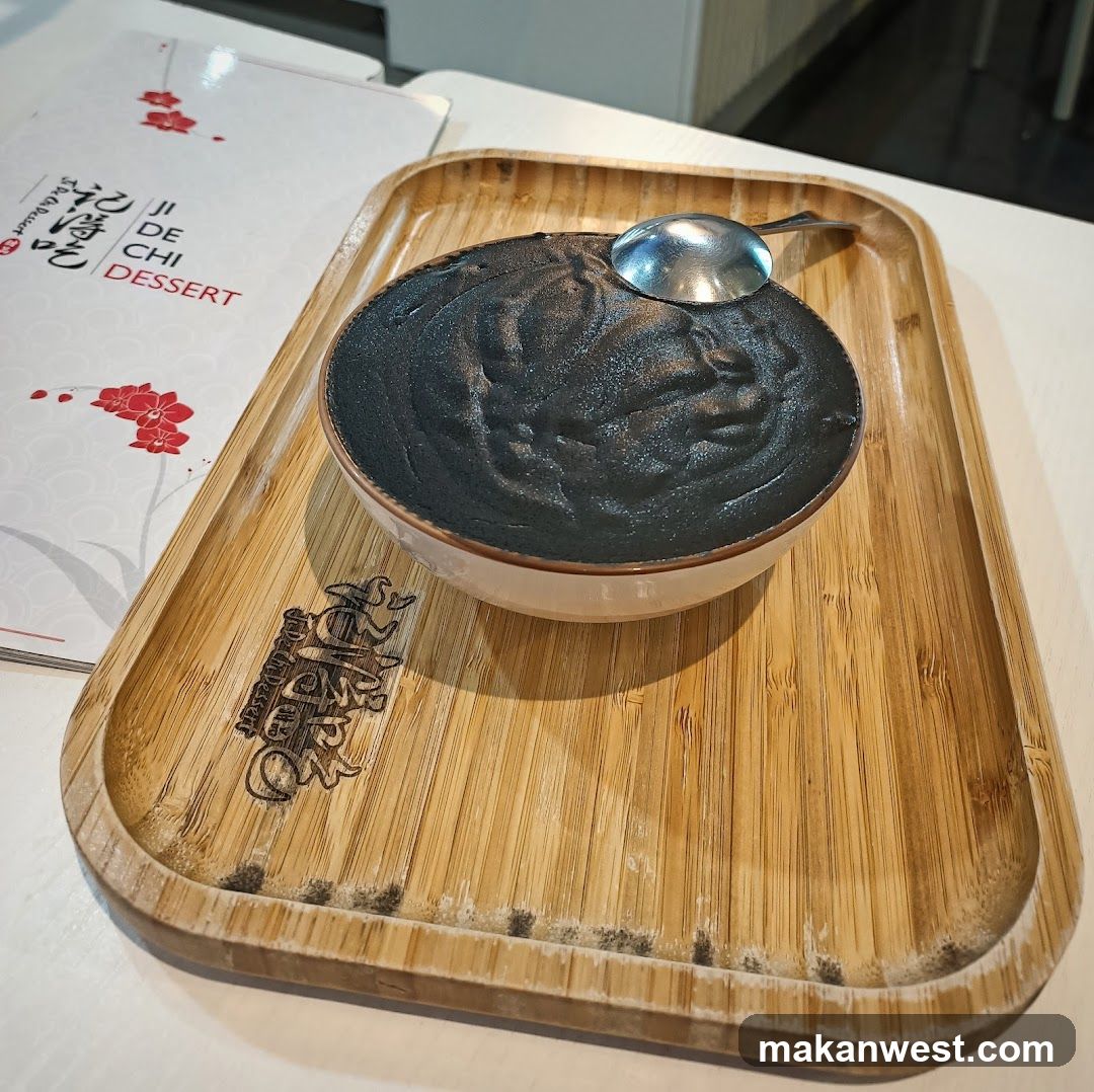Dessert Bowl on Bamboo Tray