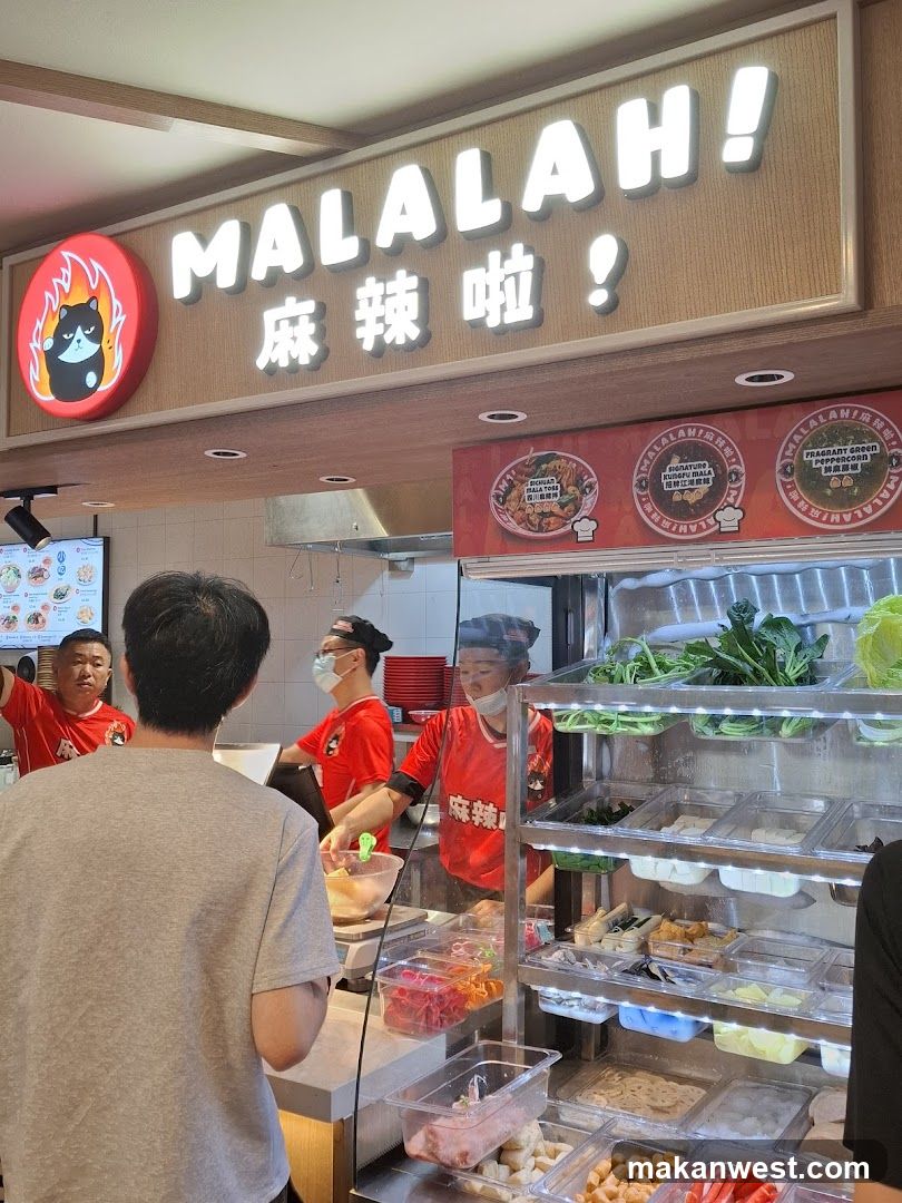 Malalah! Food Stall Interior