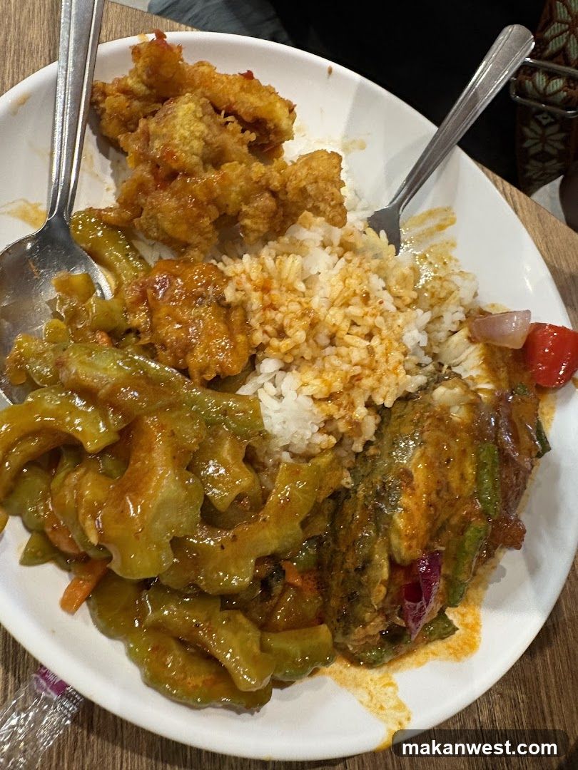 Curry Rice Plate with Fried Items