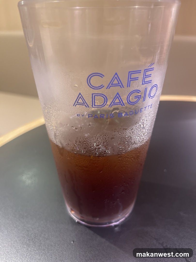Café Adagio by Paris Baguette drink in glass