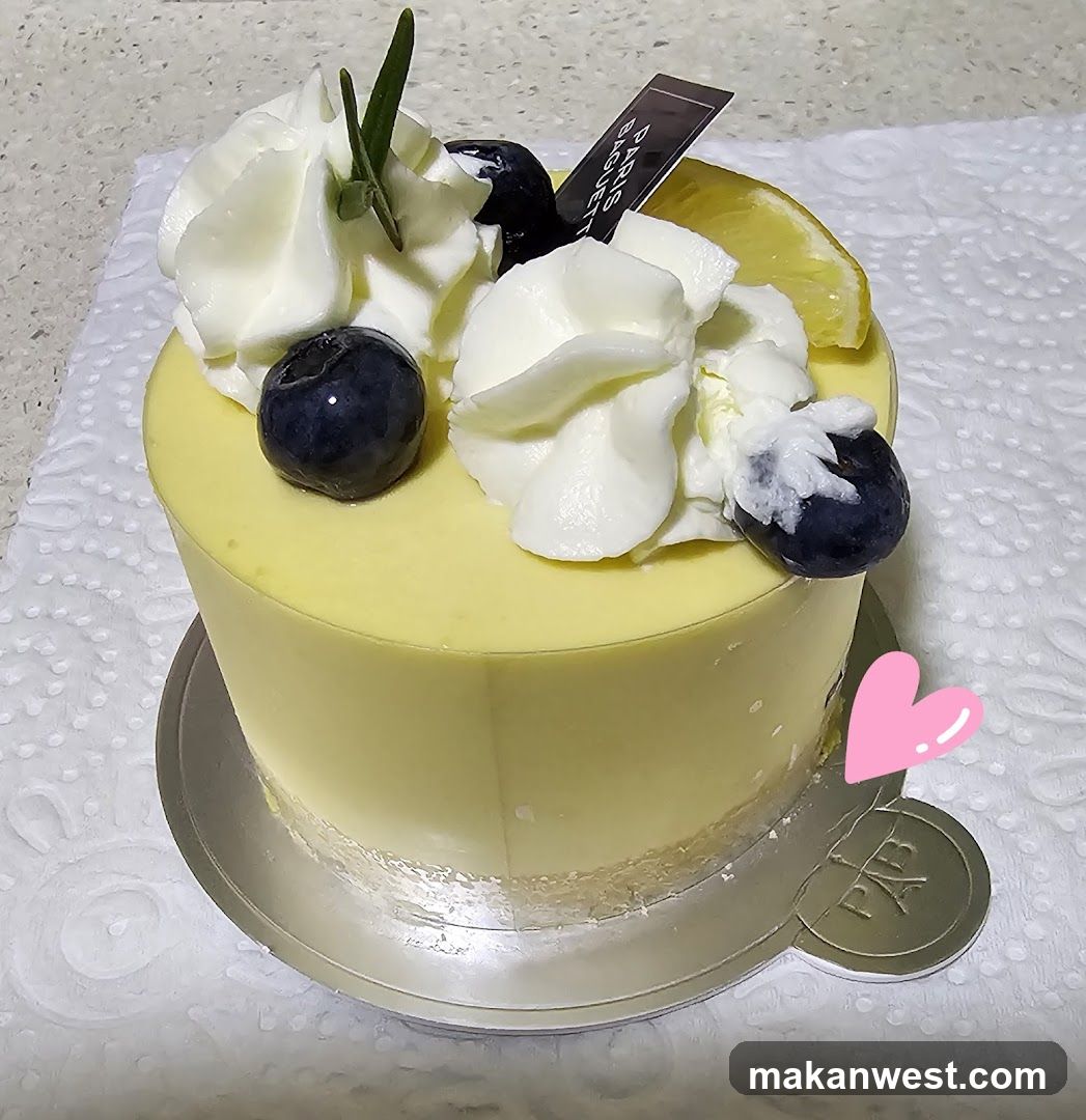 Blueberry Cream Cake