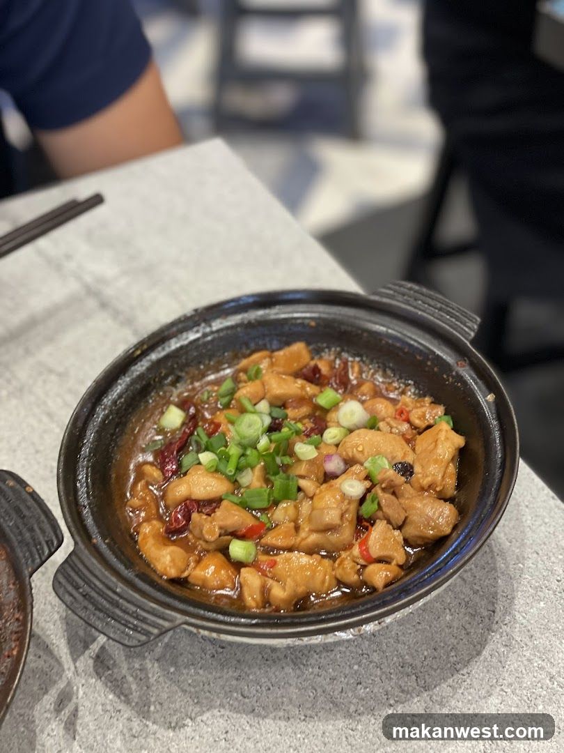 Sichuan-style Chicken Dish in Clay Pot