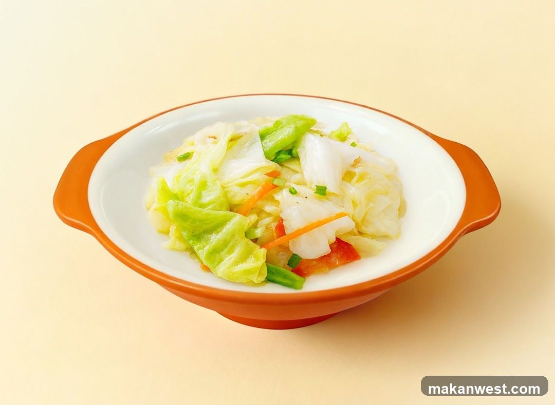 Cabbage Salad with Carrots and Green Onions