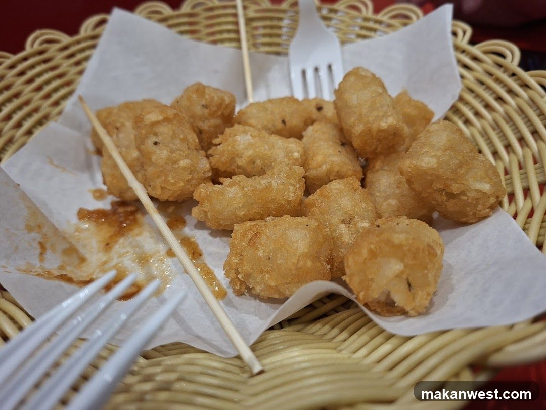 Fried Tater Tots with Sauce