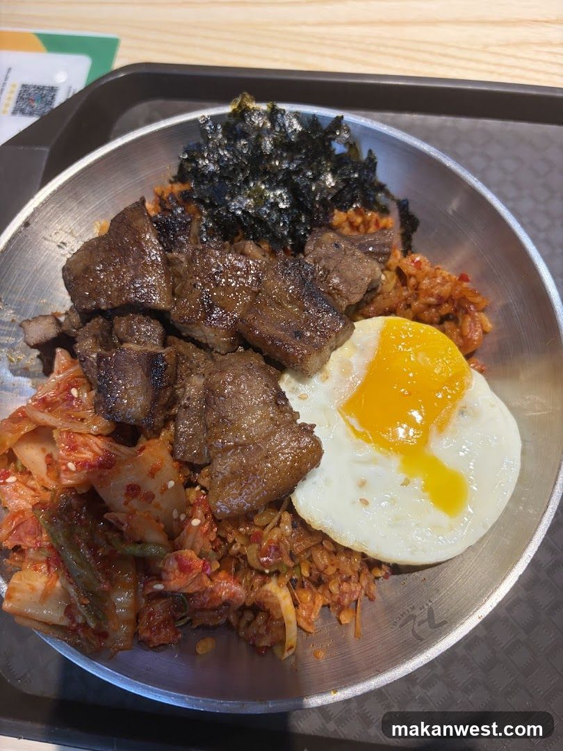 Korean Fried Rice Bowl with Beef and Egg