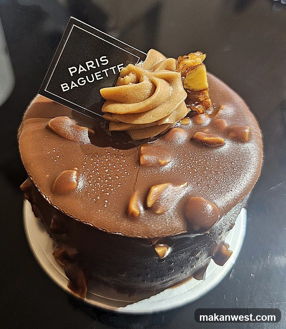 Paris Baguette Cake