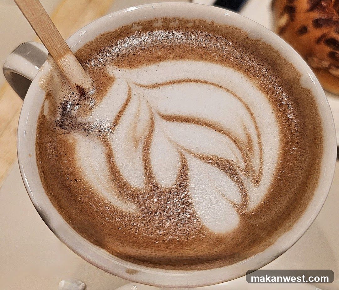 Latte Art Coffee Cup
