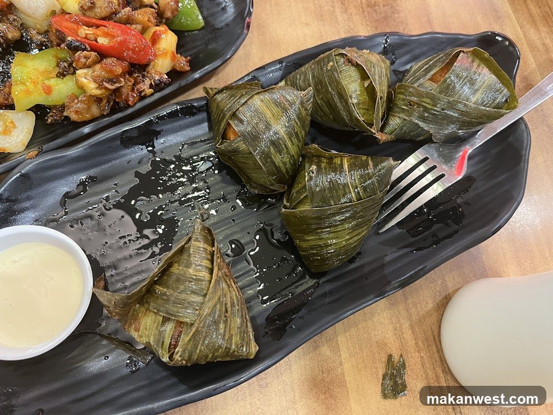 Zongzi and Stir-fry Dish