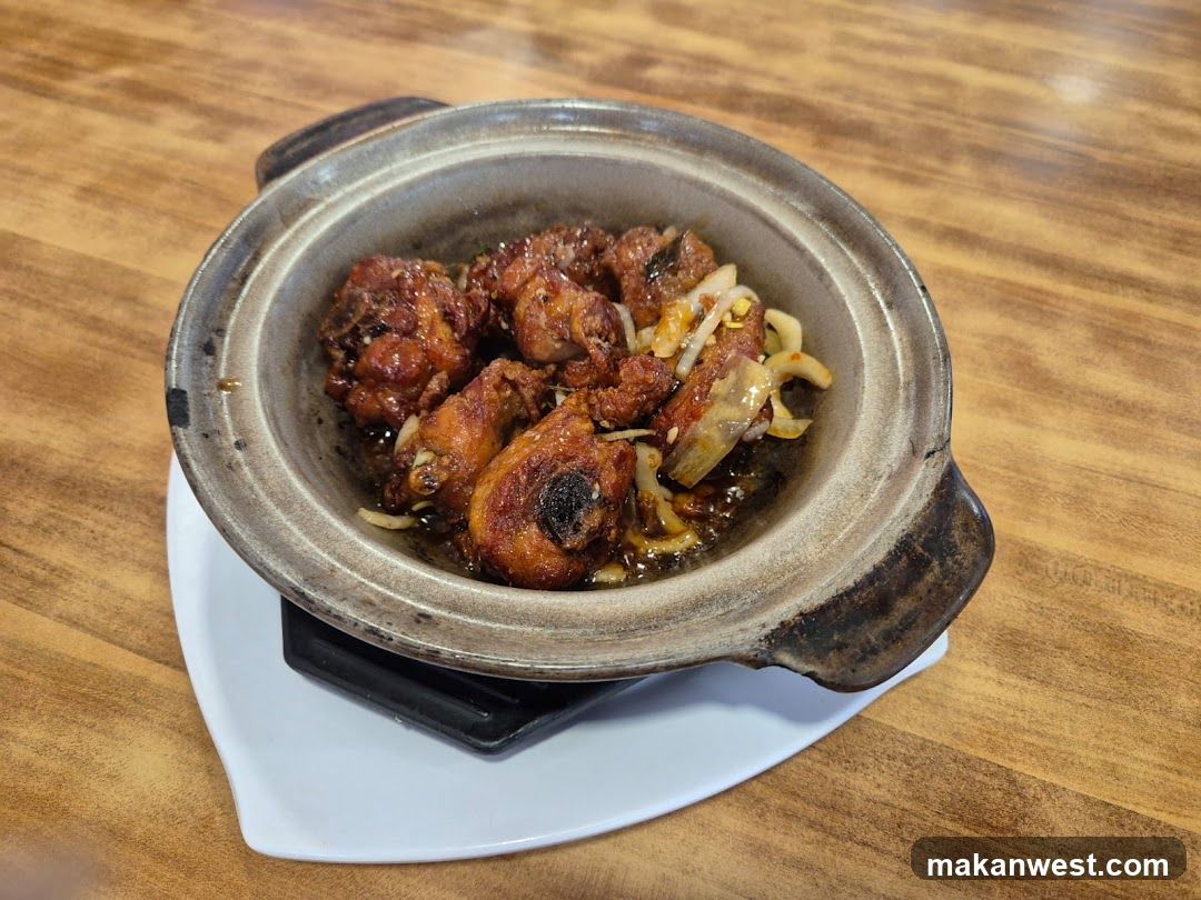 Sizzling Claypot Chicken Dish